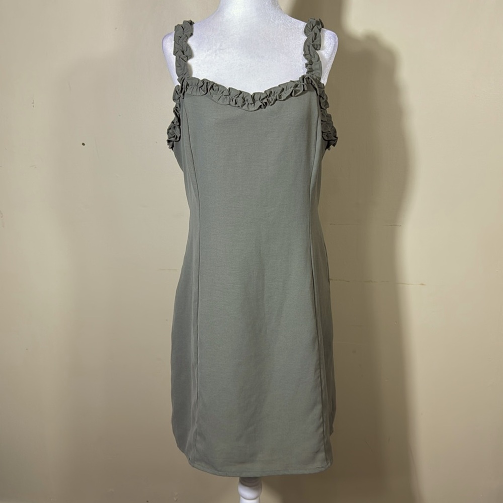 C'isa Cement Ruffled Strap Women's Summer Dress lined Size Large NWOT - Picture 2 of 8